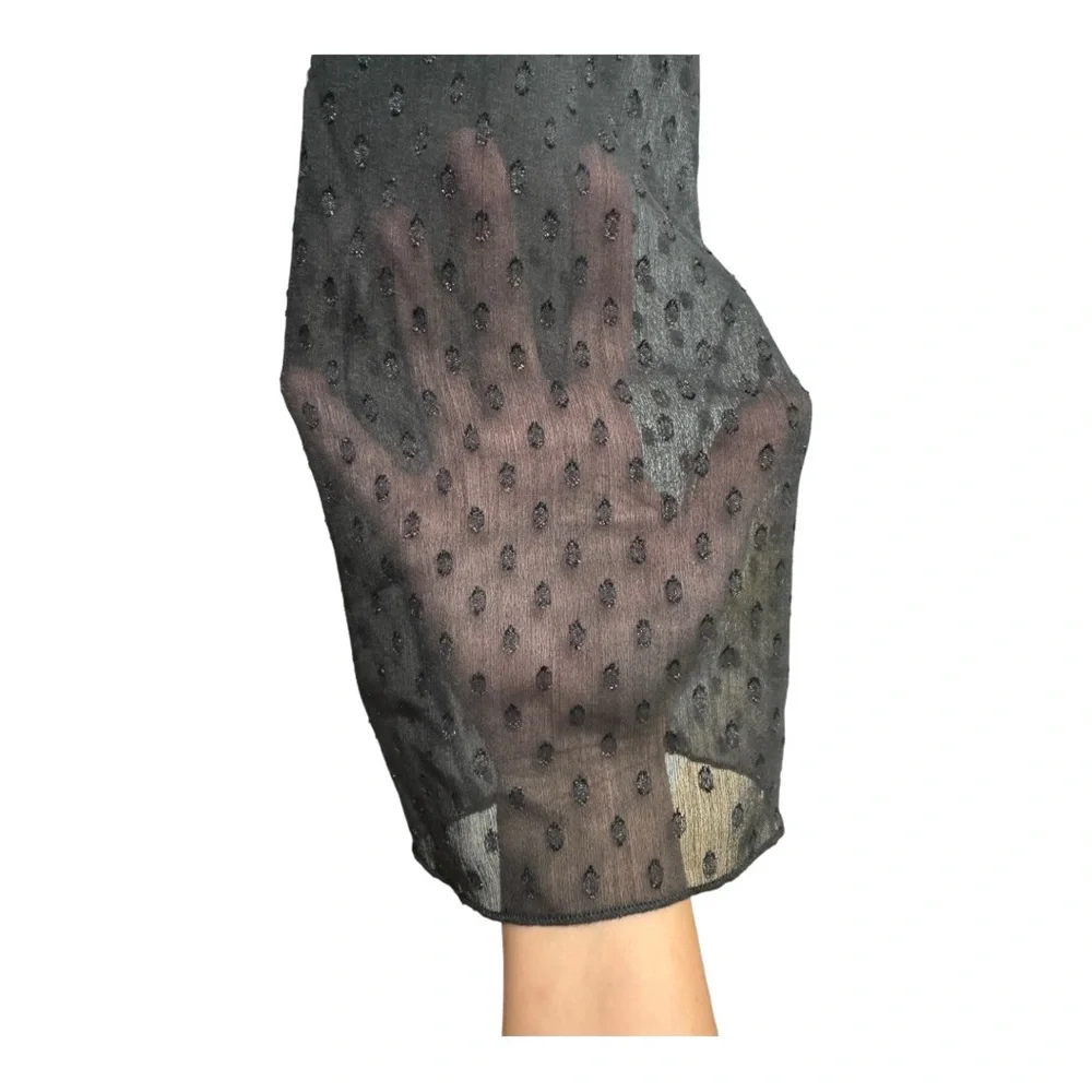 Kiriois Black Textured Long Bell Sleeve Crop Top, size‎ Small